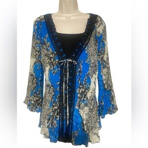 Signature by Larry Levine Blue and Black Patterned Blouse